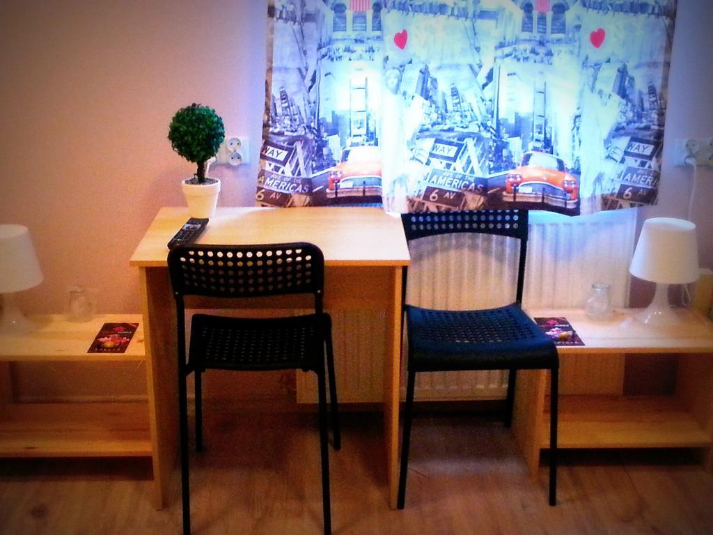 Hostel Puzzle - Jezyce ポズナン エクステリア 写真