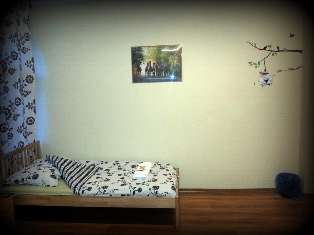 Hostel Puzzle - Jezyce ポズナン エクステリア 写真